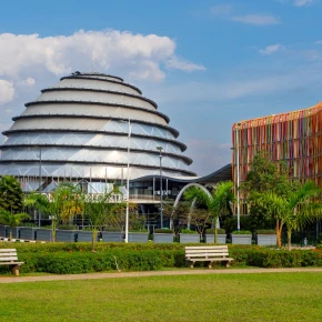 Walking experience tour in Beautiful and Enjoyable Places - Online Experience - Photo 4