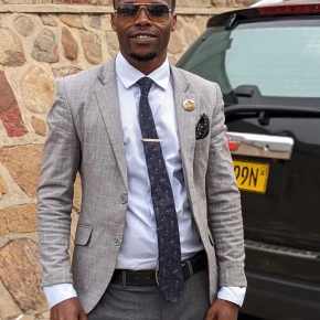 Meet NTARUNGU in Kigali - Your Local Friend & Expert - ID7235 - Photo 2