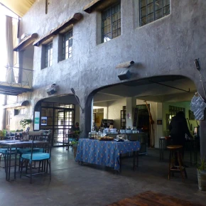 Exploring hidden gems and engage directly with the local community - Online Experience - Photo 3