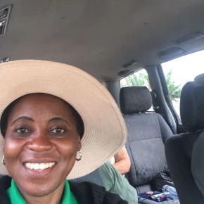 Meet Delphine NGUNE in Yaoundé - Your Local Friend & Expert - ID1332 - Photo 1