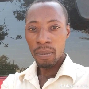 Meet Fanwell in Lusaka - Your Local Friend & Expert - ID1355