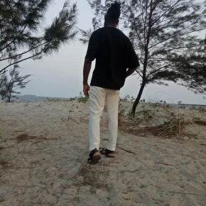 Meet Osvaldo in Maputo - Your Local Friend & Expert - ID8856 - Photo 4