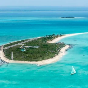 Hi Im Osvaldo i have experience on helping People to know Places - Online Experience - Photo 1