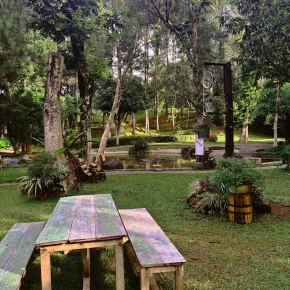 Join my tour, and you'll never forget our journey - Online Experience - Photo 2