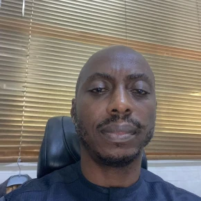 Meet Seun in Lagos - Your Local Friend & Expert - ID3776